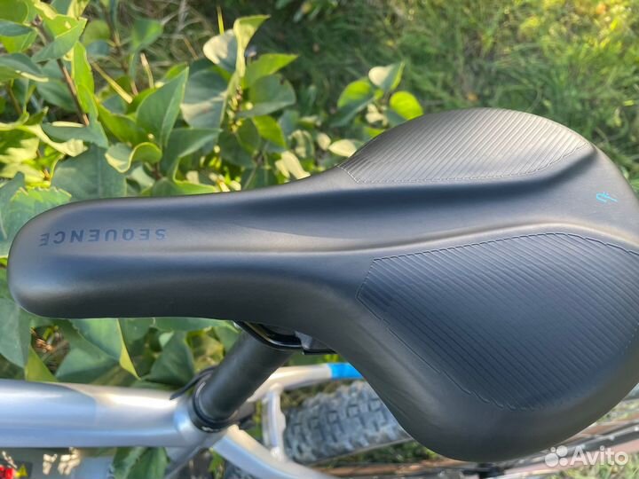 Вел Cube Reaction Hybrid «L» (2022)