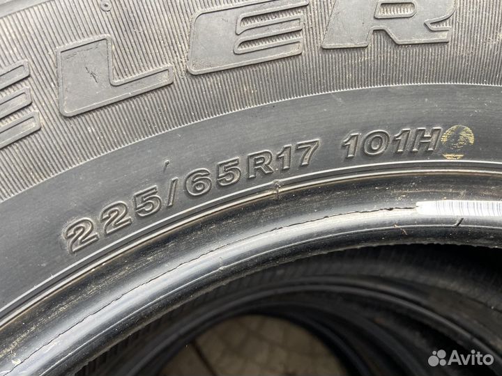 Bridgestone Dueler H/T D687 225/65 R17 101H