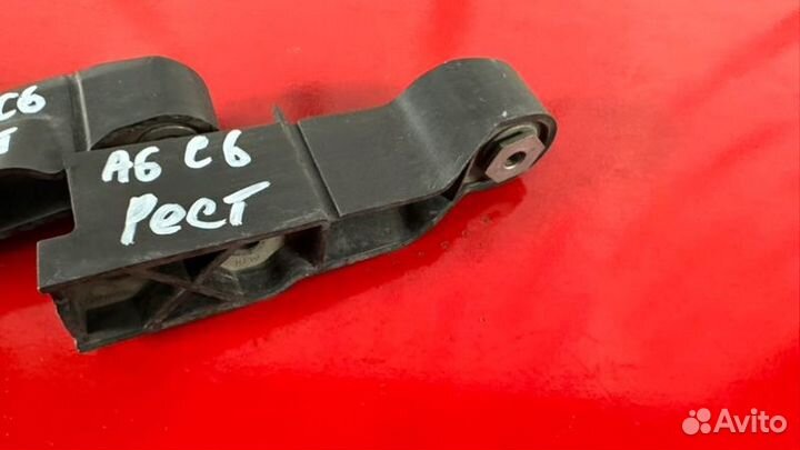 Кронштейн Audi A6 C6 2.8 ccea 2010
