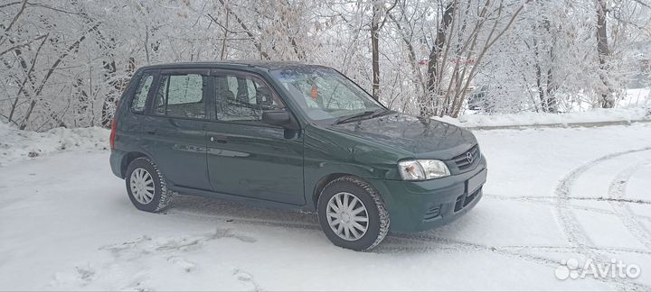 Mazda Demio 1.3 AT, 2002, 230 000 км