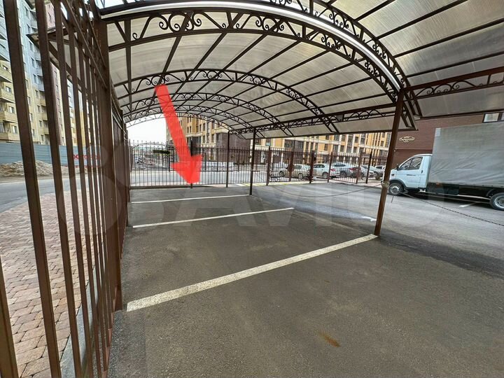 Машиноместо, 14 м²