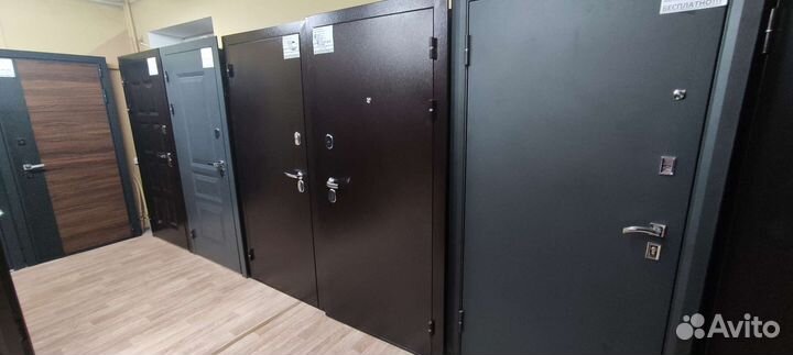 Дверь входная железная