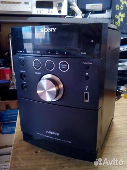 Sony Micro Hi-Fi System CMT-EH25 Radio/Tape/CD/USB
