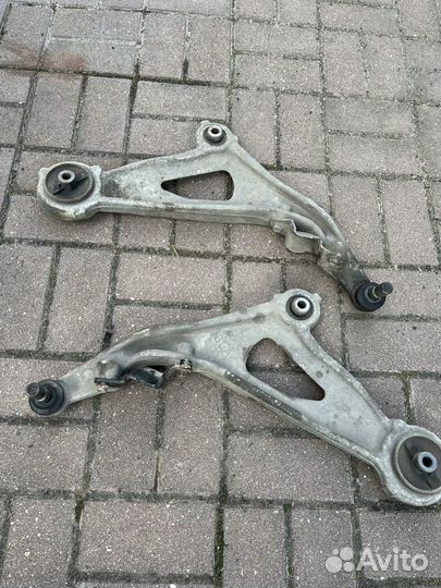 Рычаги нижние на Infiniti QX60