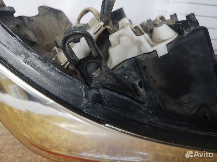 Фара правая \ левая Toyota Land Cruiser 200
