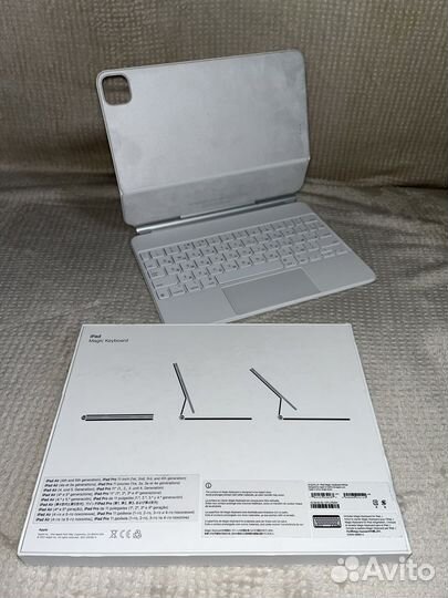 Apple Magic Keyboard iPad Air и iPad Pro 11