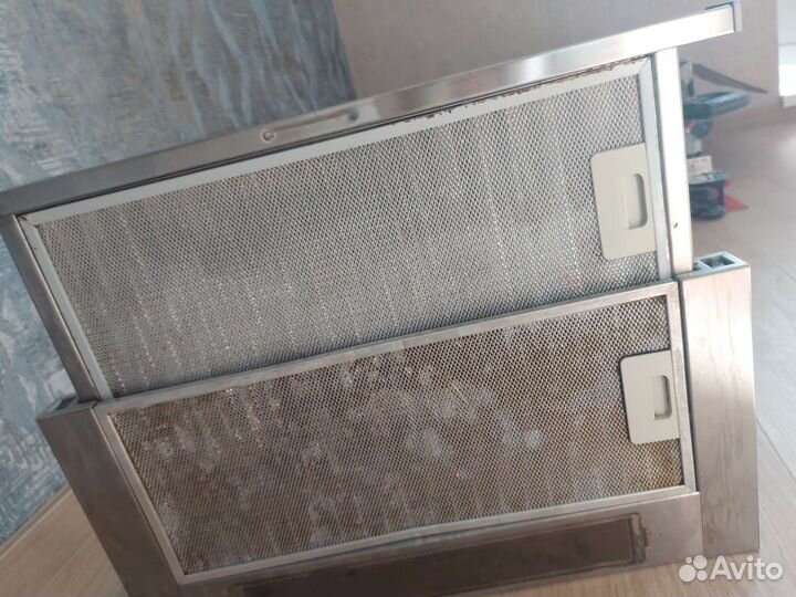 Вытяжка для кухни 60 см встраиваемая
