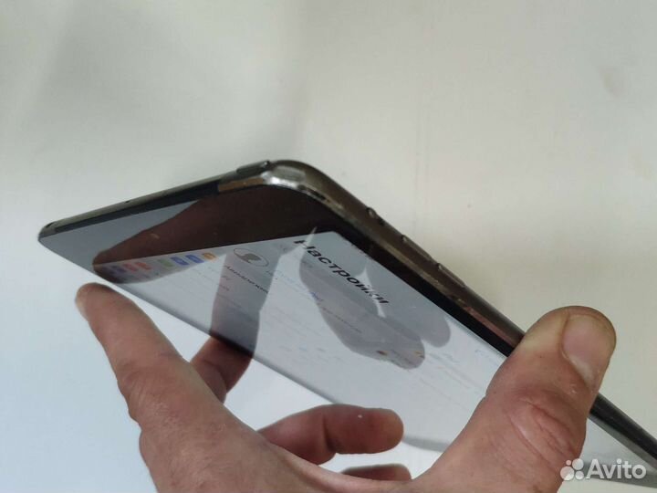 iPad mini 2 16gb c sim