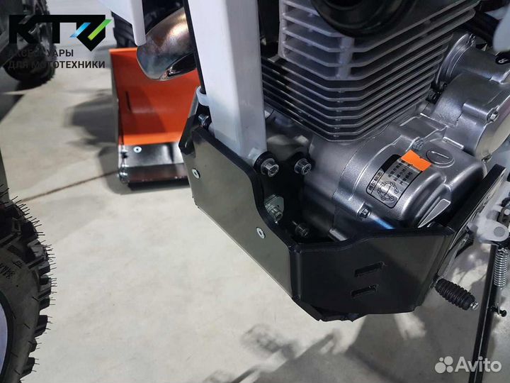 Защита картера и прогрессии Ataki DR 250 (ZS172FMM