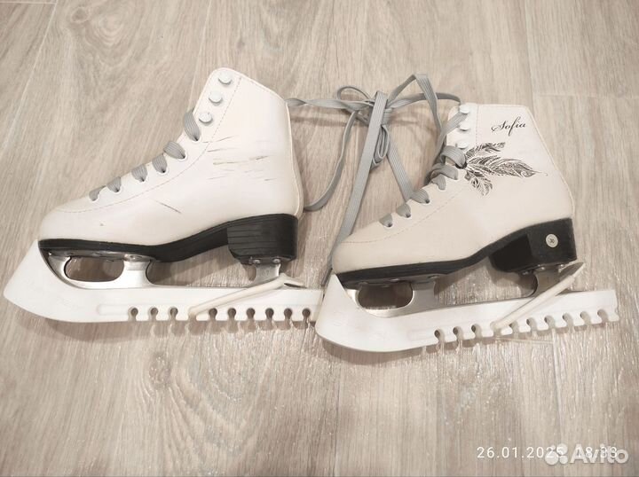 Коньки фигурные детские 30 размер