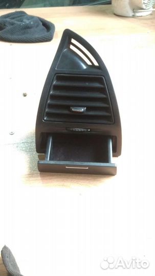 Воздуховод центральный Ситроен С4