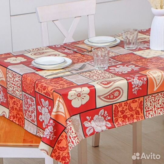 Клеёнка столовая на нетканой основе Доляна, ширина