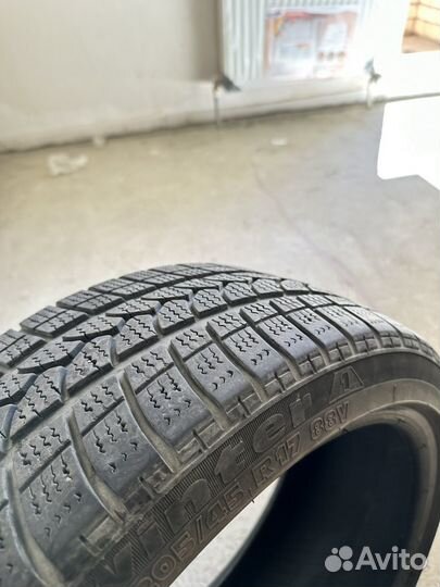 Tigar Winter 1 205/45 R17