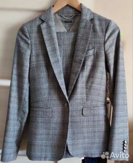 Костюм брючный Massimo Dutti 36р шерсть