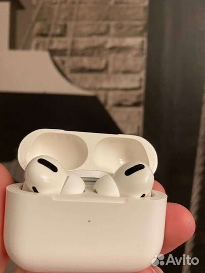 AirPods PRO беспроводные наушники