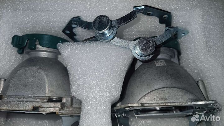 Комплект линзы hella 5R рамки XC60 AFS