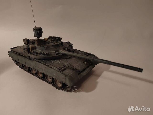 Танк Т-80 ум-1 Т-80 бв трумпетер купить в Москве | Хобби и отдых | Авито