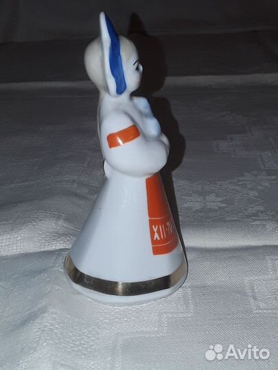 Статуэтка Дулево Катюша СССР винтаж