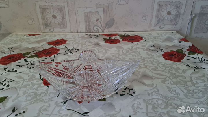 Салатник ладья хрустальный