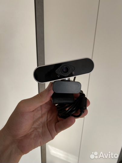 Веб-камера Logitech V380