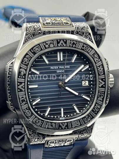 Часы Patek Philippe Nautilus 40mm Engraved