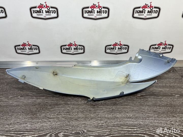 Боковина Honda Dio 62 / 68 (правая)