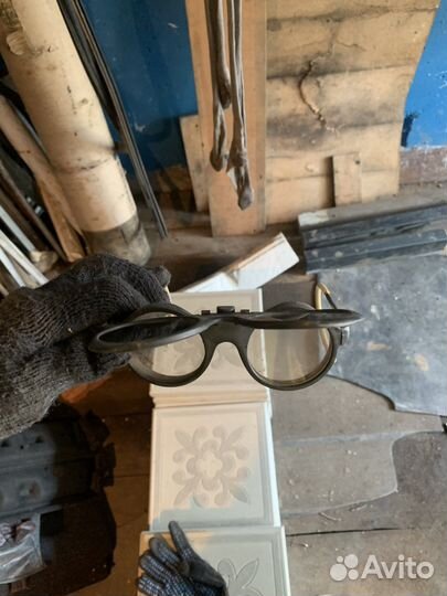 Солнцезащитные очки мужские стиляги