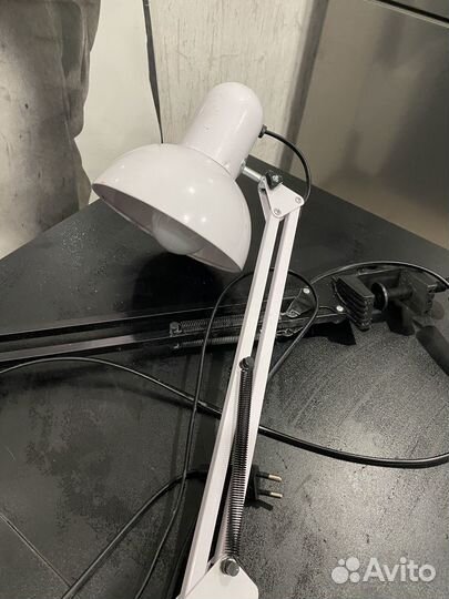 Лампа настольная бу