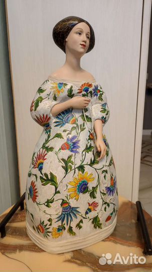 Кукла фарфоровая коллекционная