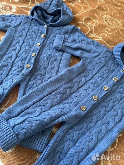 Вязаный комбинезон для двойни 62-68