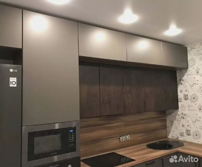 Прямая кухня Бриони. Кухня на заказ от фабрики