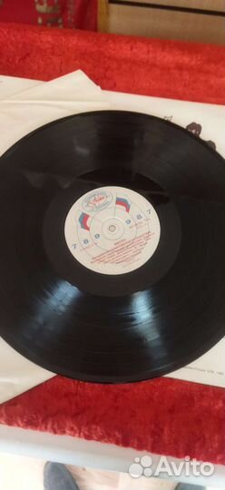 Пластинка битлз жёлтая субмарина