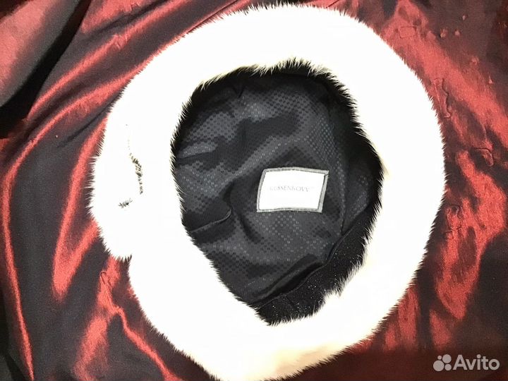 Берет женский норковый