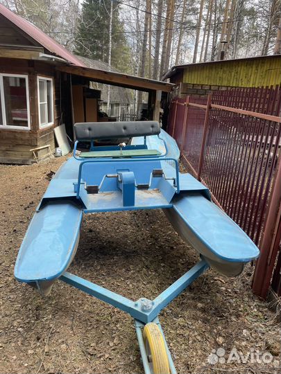 Катамаран Янтарь