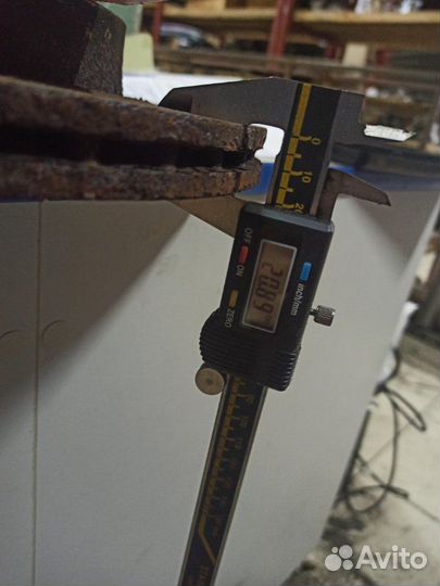 Диск тормозной передний вентилируемый Skoda