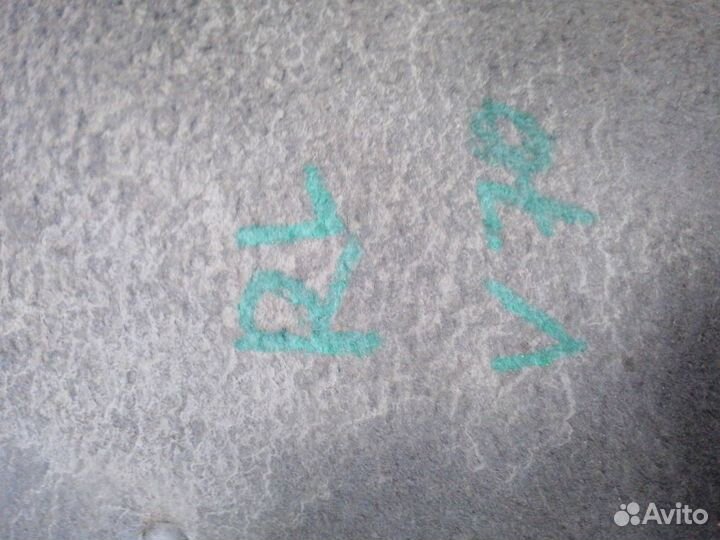 Подкрылок задний левый Volvo V70