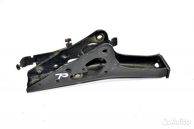 Кронштейн амортизатора кабины, передний правый MAN