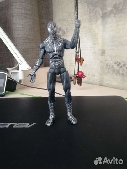 Человек паук 3 враг в отражении фигурка