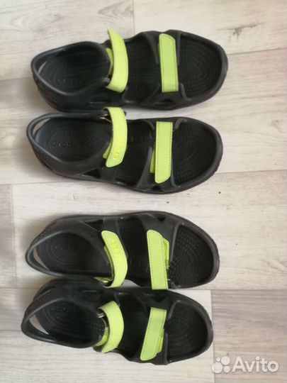 Сандалии детские crocs
