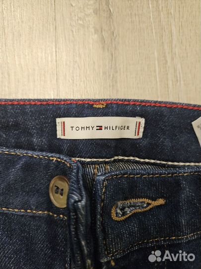 Джинсы Tommy Hilfiger