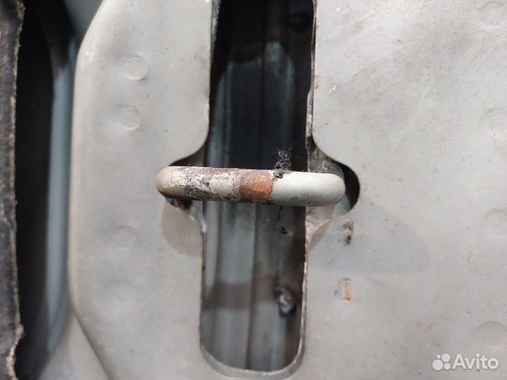 Капот Volkswagen Sharan, 2000