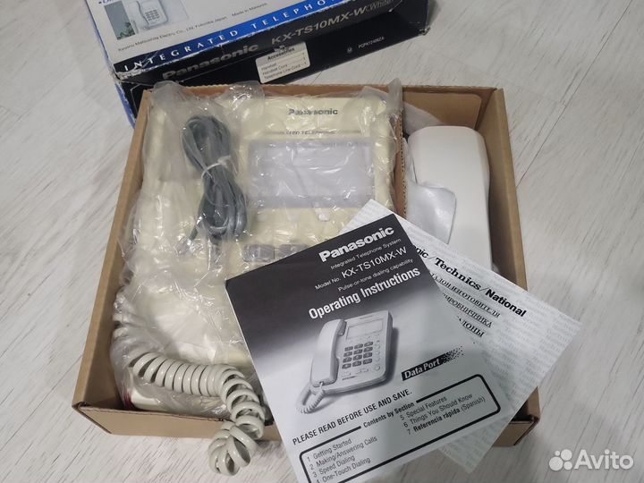 Стационарный телефон Panasonic kx-ts10mx-w