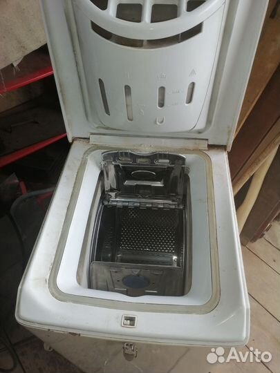 Стиральная машина с вертикальной загрузкой