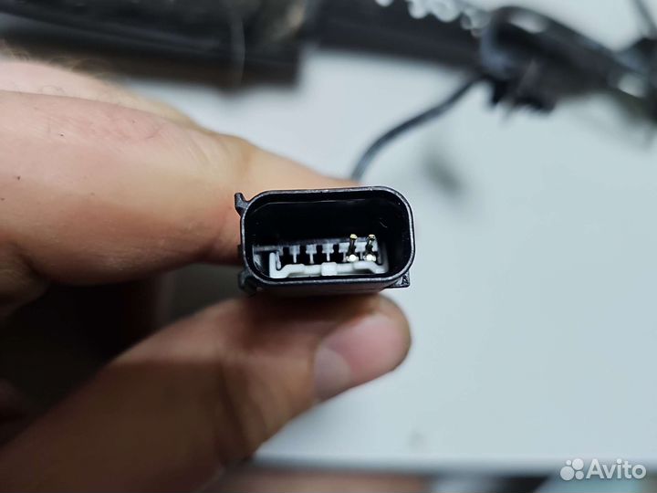 Ответная часть ремня безопасности ford kuga 2