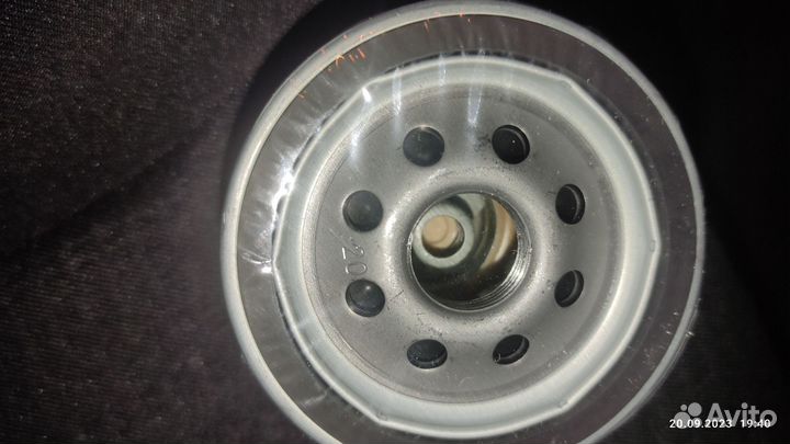 Фильтр масляный Рено, Ниссан. Mahle/kneht OC467A