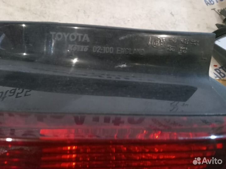 Фонарь левый Тойота Королла Е120 хэтчбек
