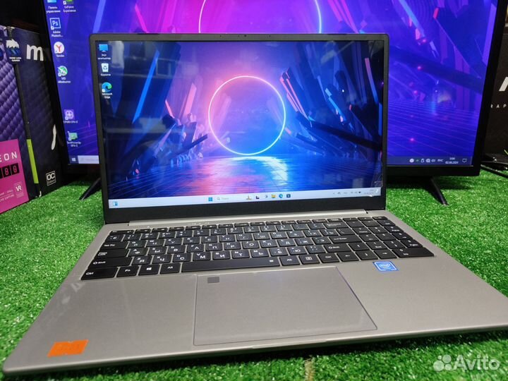 Новый ноутбук на i7 1185g7 16GB ssd 512GB