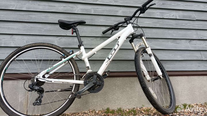 Велосипед GT Laguna 26 S