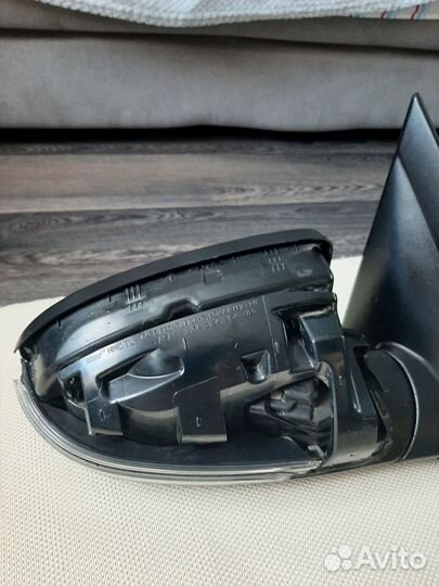 Зеркало боковое правое
