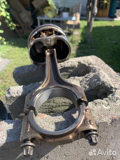 Поршни шптуны 1.8 tsi vag gen 2